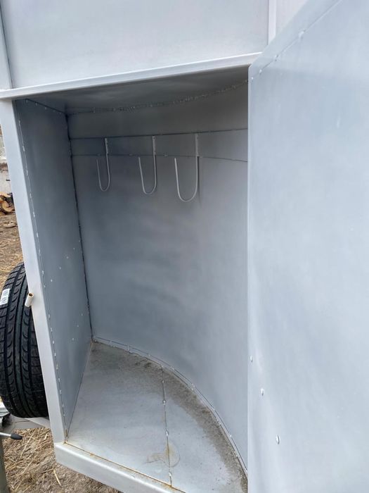 Коневозка новая .