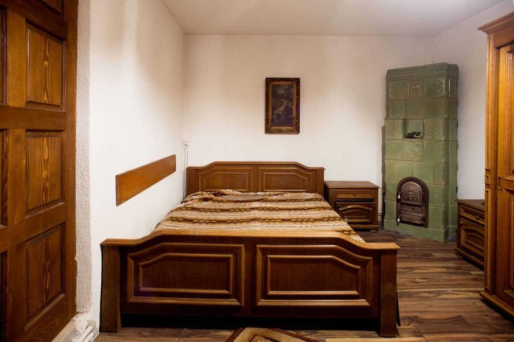 casa curtea de arges