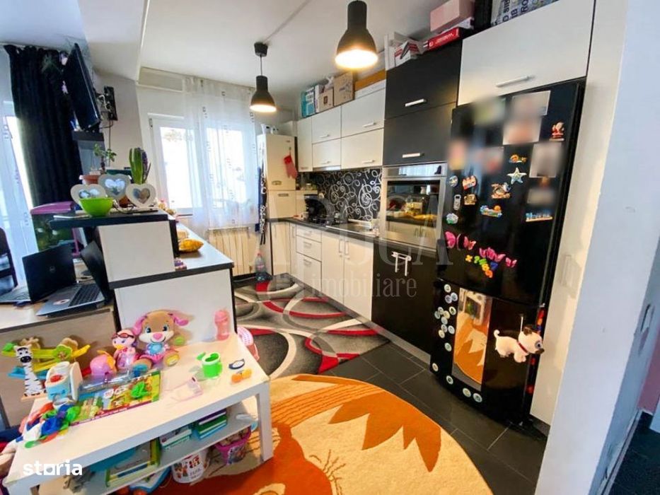 Apartament 2 camere de vanzare in Floresti