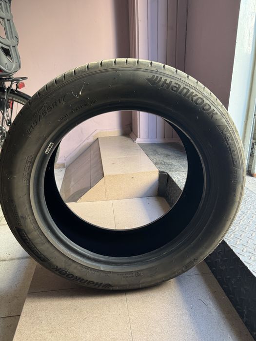Гуми Hankook 215/55/17 летни - 2бр.
