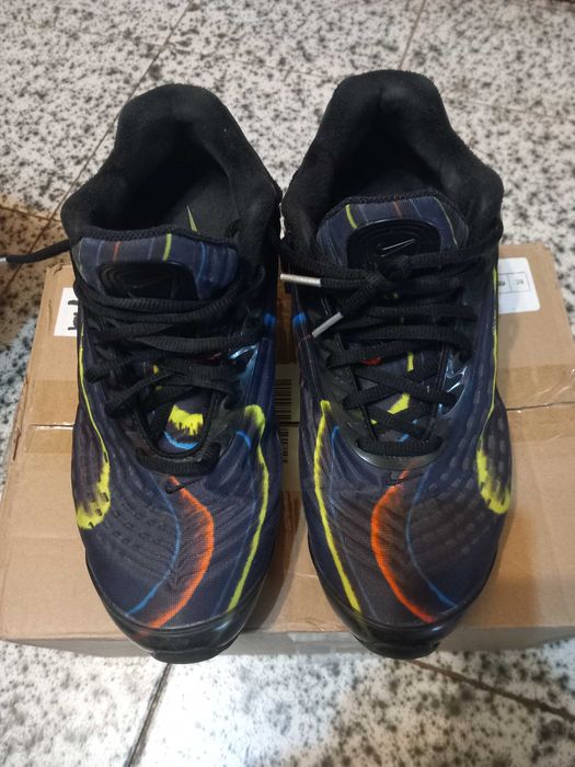 Маратонки Nike Air Max Sneaker Deluxe „Future“ – Размер 44