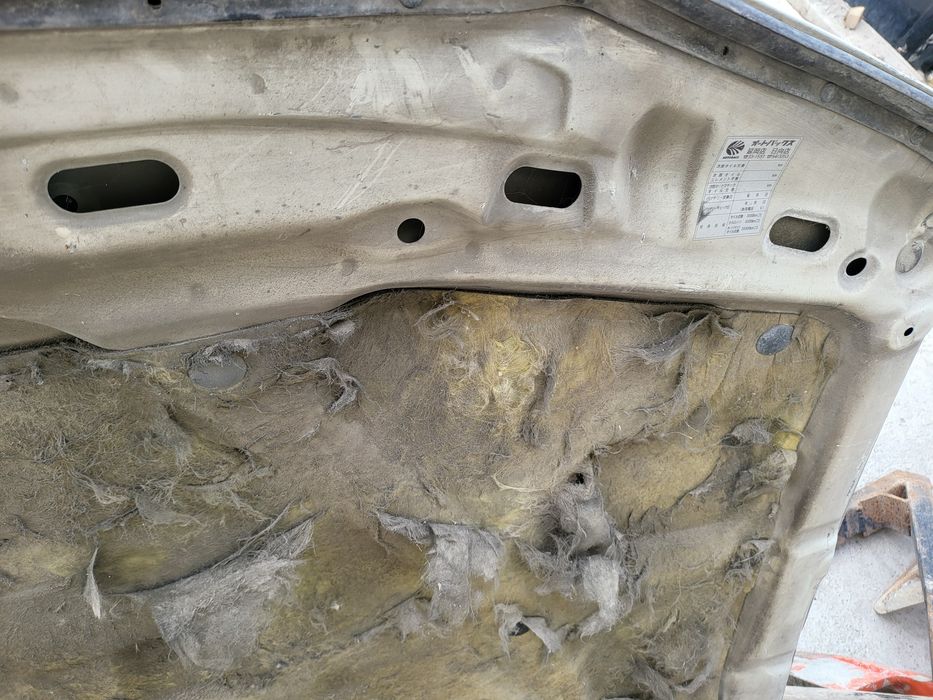 Капот SUBARULegasy