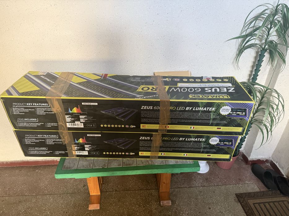 Lumatek Zeus Pro 600W LED Grow Light