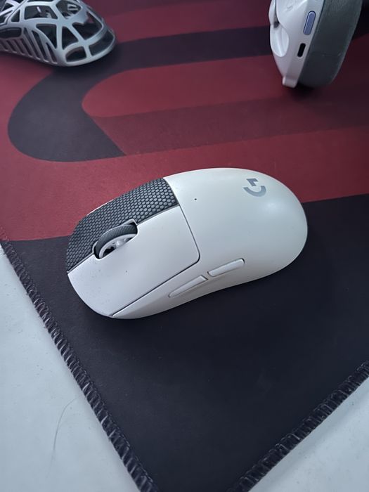 Игровая мышка Logitech superlight 1