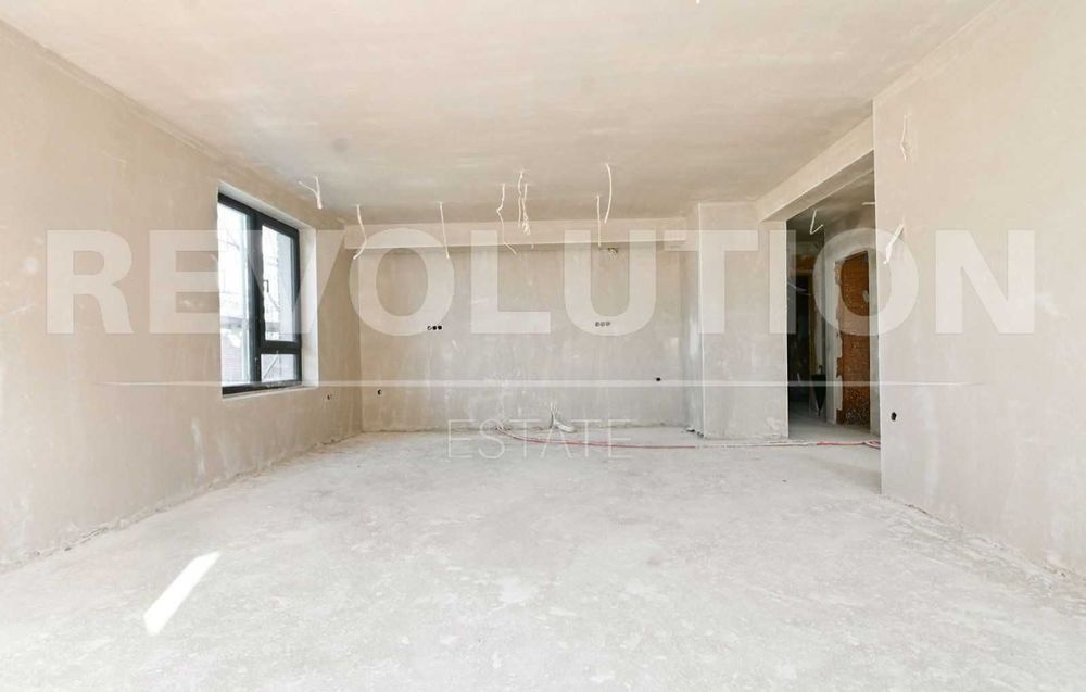 Тристаен апартамент с АКТ 14 в кв. Витоша