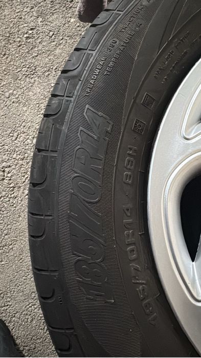 Летняя резина на делезках