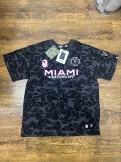 Две футболки Miami