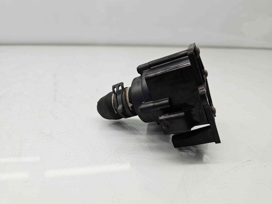 Pompa recirculare apa Audi A4 (8K2, B8) [Fabr 2008-2015] 8K0965561A 2.