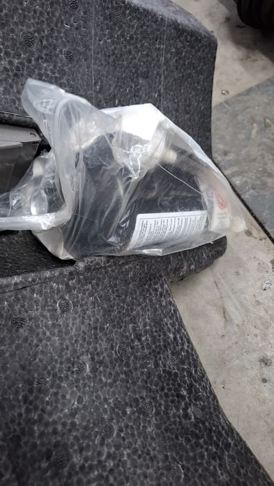 Vand kit compressor, cheie roti cric  Passat B7