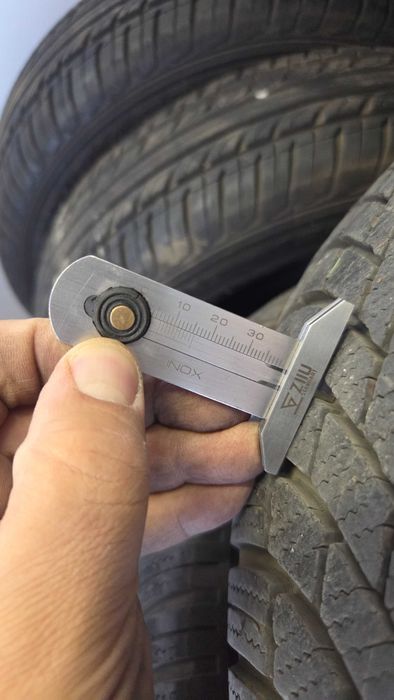 4 зимни гуми Bridgestone Blizzak LM005 185/60 R15 с алуминиеви джанти