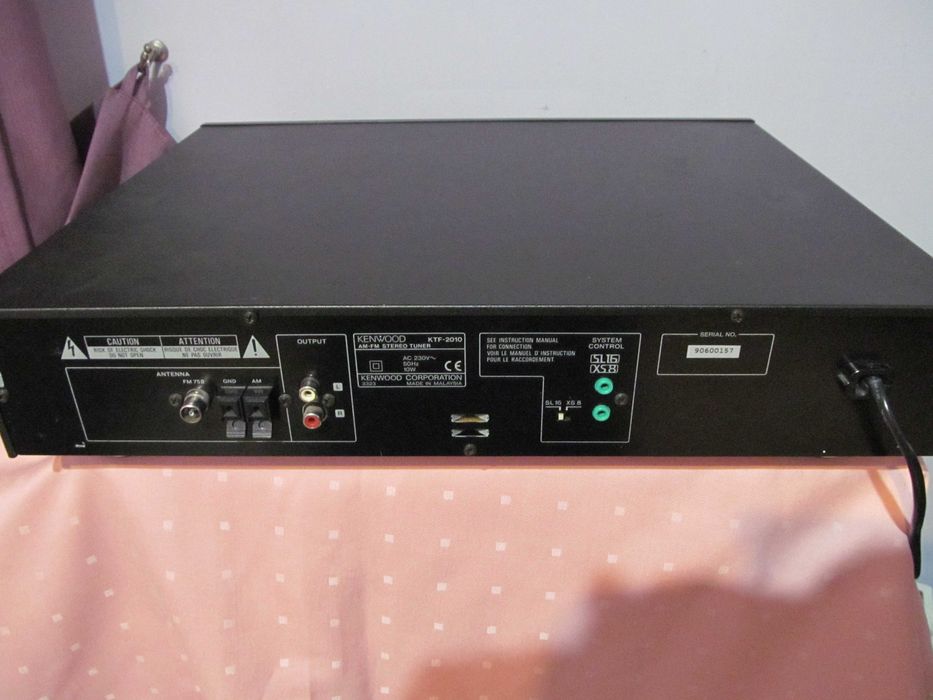 KENWOOD KTF-2010 tuner digital cu RDS , jucarie