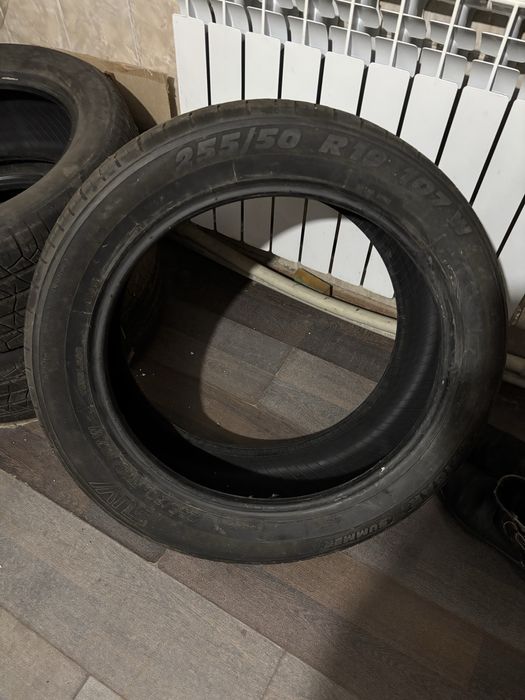 Шины 255/50 R19 107w бу
