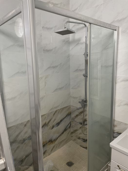 Отдам даром душевую