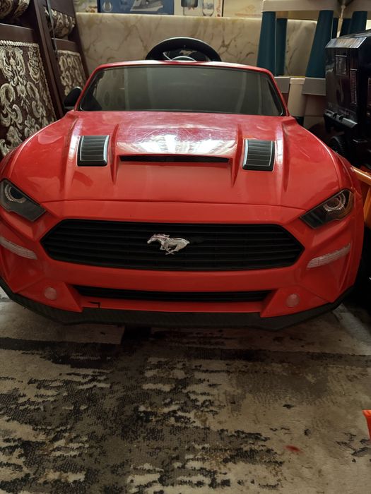 Детская электро машина использовали всего 3 раза новая