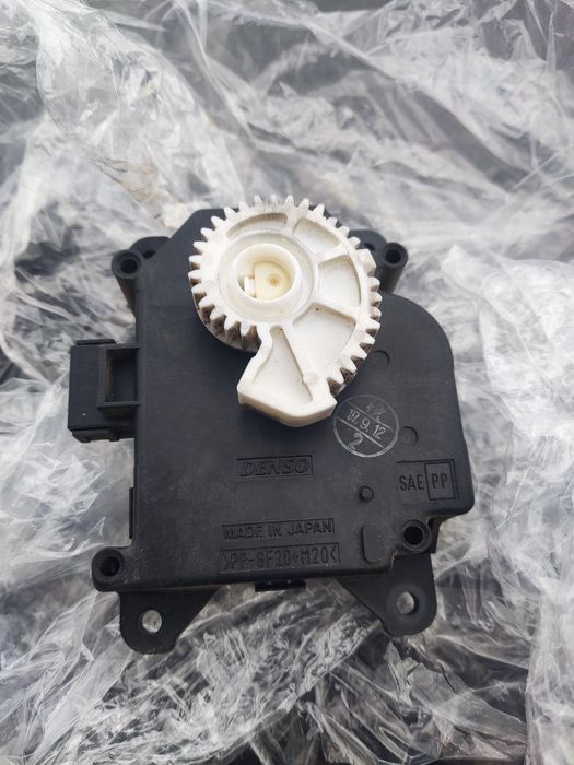 Привод печки Тойота Камри 40