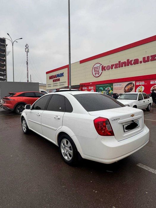 Chevrolet Gentra 3 pozitsa elegant plus 2023 (toza) tez sotiladi!