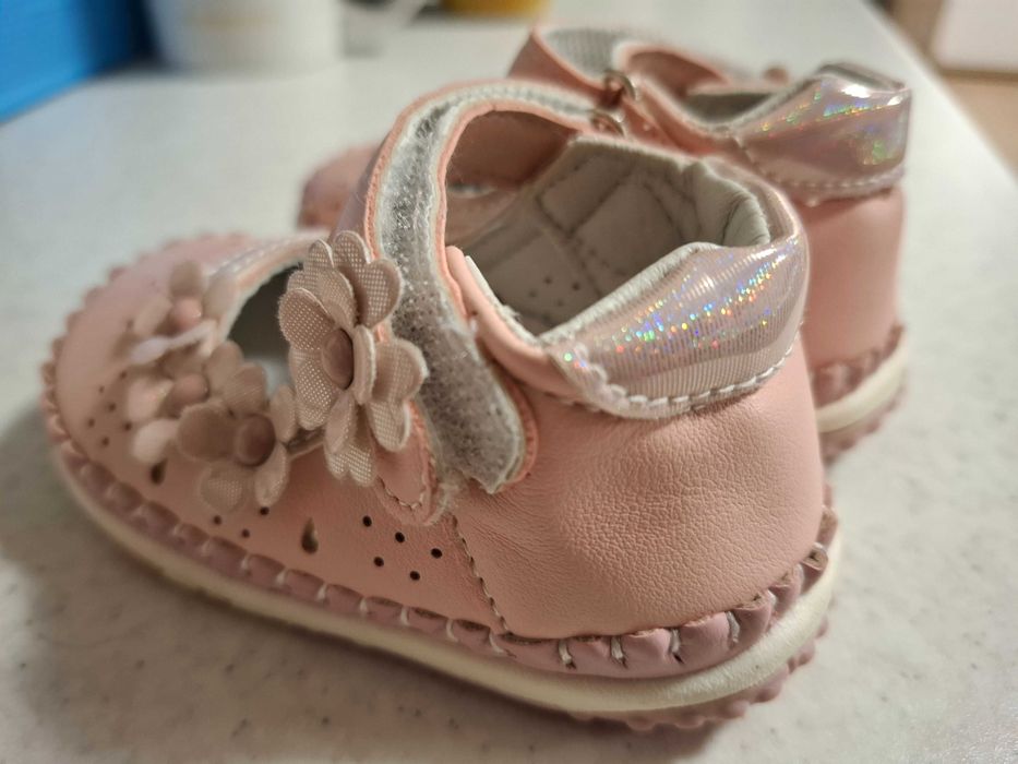Официални обувки бебе