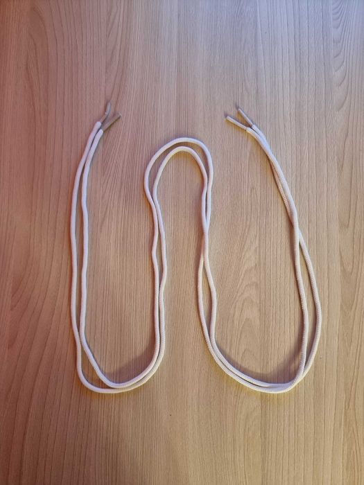 Sireturi albe unisex - bombate (nu tesite) de 120cm