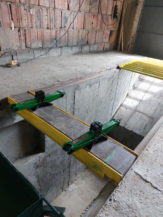 Давам гараж с канал под наем на  денонощие или на час.