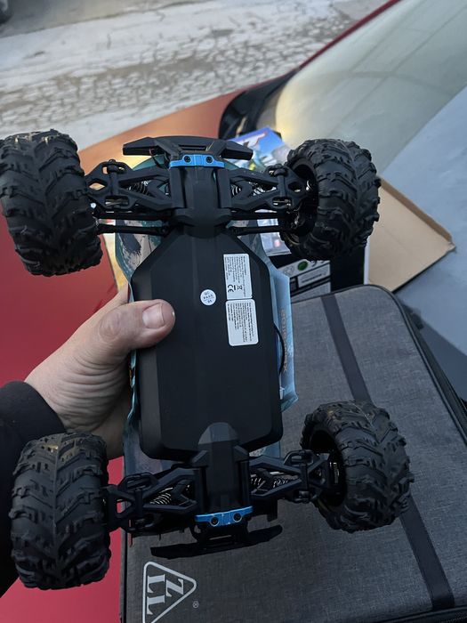 RC количка за Възрастни, 1:16 развиваща до 80км ч.