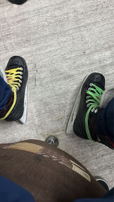 Коньки буэр  р39