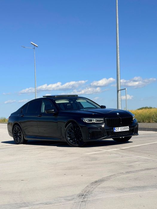 BMW seria 7 G12 facelift / 740Li /