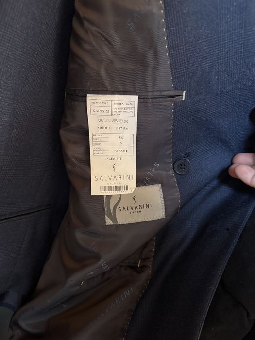 Костюм тройка.