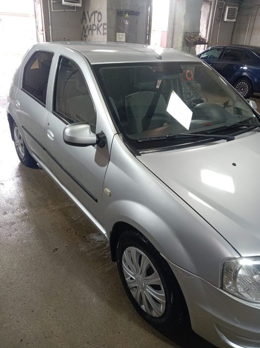 Renault Logan 2014 1.6 газ/бензин