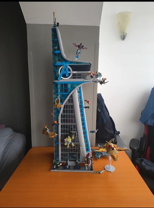 Lego avengers tower