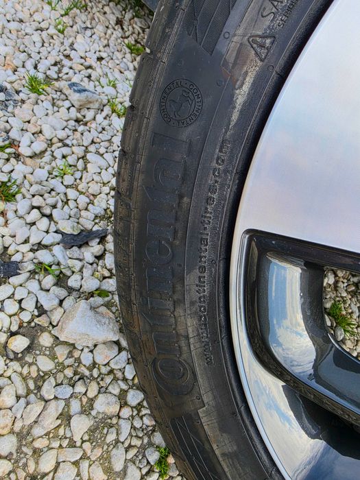 Джанта с гума  за Хюндай Туксон