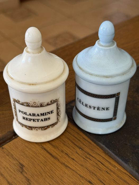 Recipient farmacie , sticla farmacie vechi , vintage