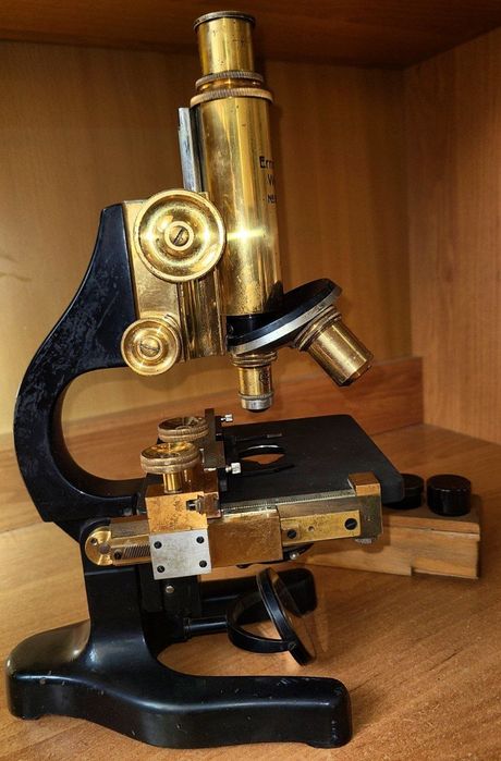 Микроскоп  1900 годов