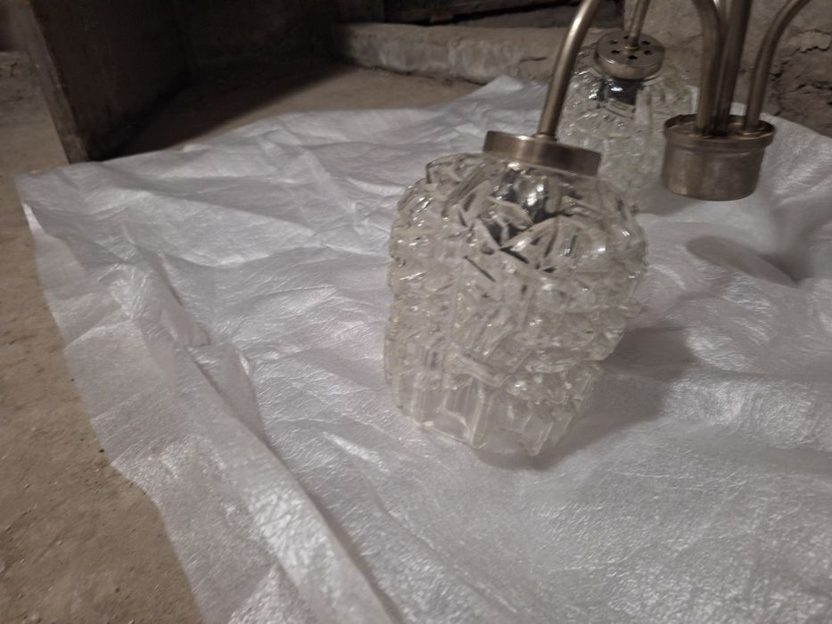 Стар ретро полилей