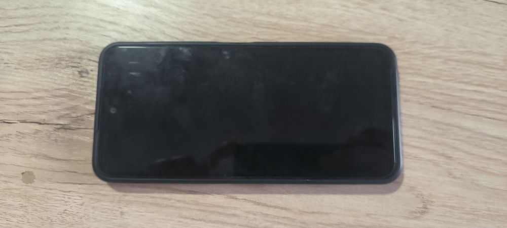 Telefon sotiladi