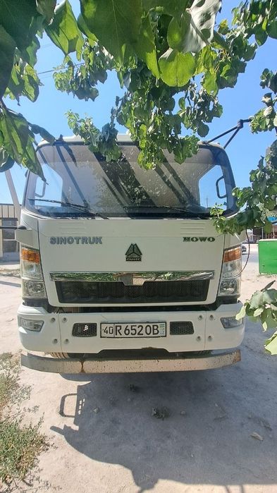 Howo sinotruck sotiladi