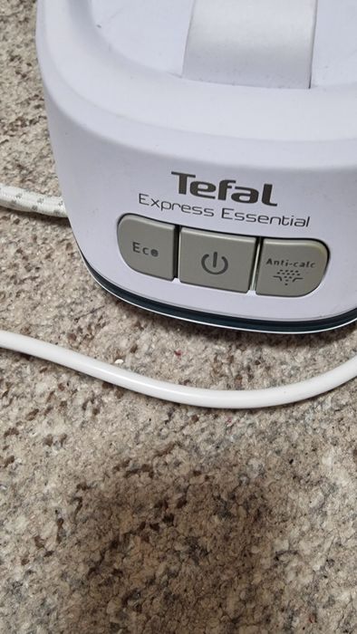 Statie de calcat Tefal Express Essential