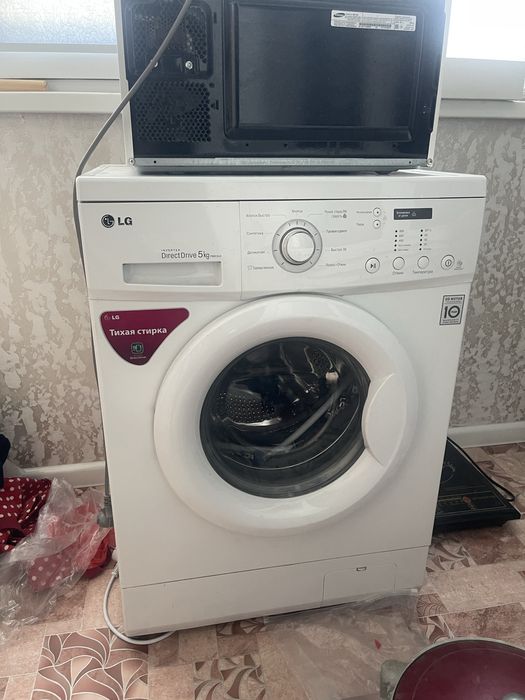 Продам стиральную машинку LG