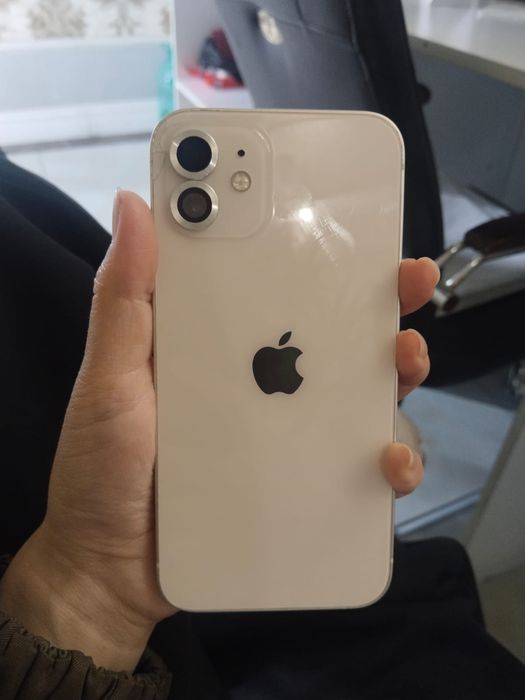 Продам iPhon 12 128 ГБ