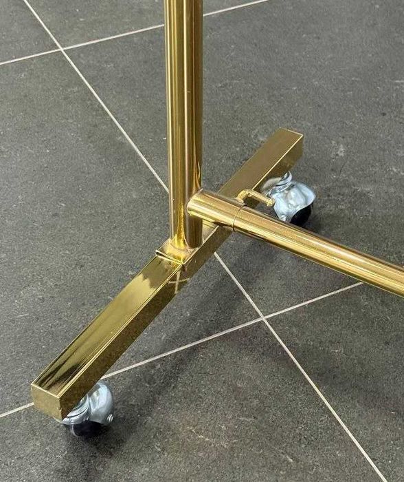 Вешалка напольная для одежды металлическая стойка в спальню garderob