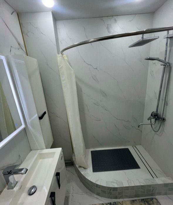 Продается квартира Юнусобод 6кв 4/1/16