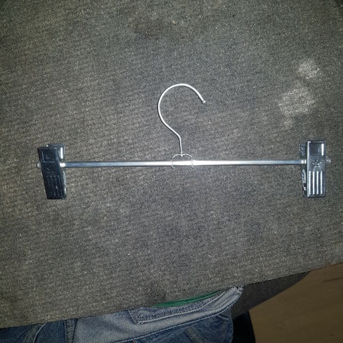 плечики. вешалки