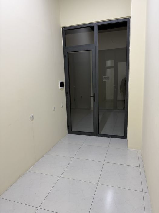 ИБН СИНО БЕЛТЕПАДА Жойлашган 9 кв ОФИС ва Склад учун АРЕНДАГА Берилади