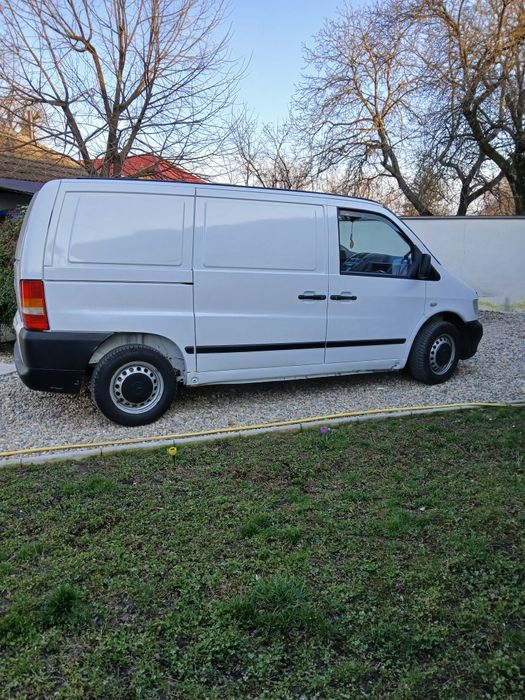 Vând Mercedes  Vito