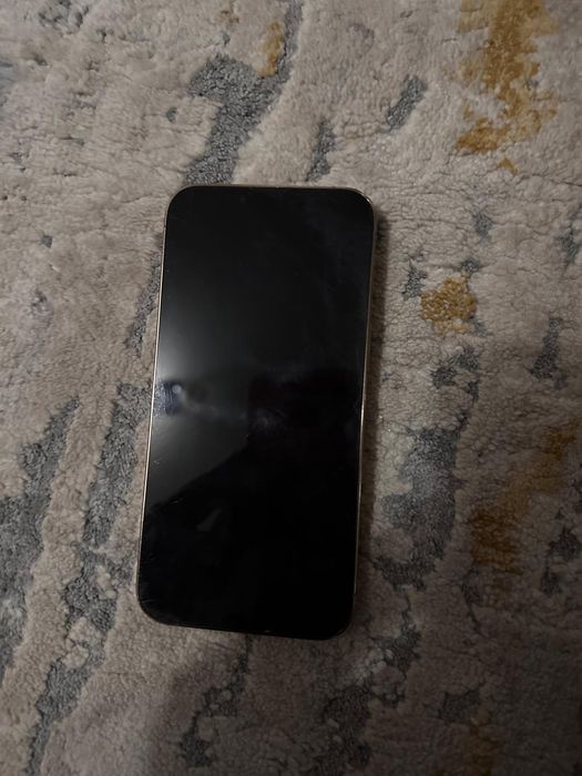 Vând Iphone 13 Pro Gold!