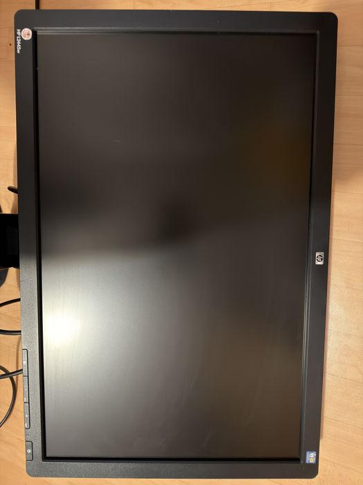 Monitor HP L2445w, 24 inch Full HD, 1920 x 1200p