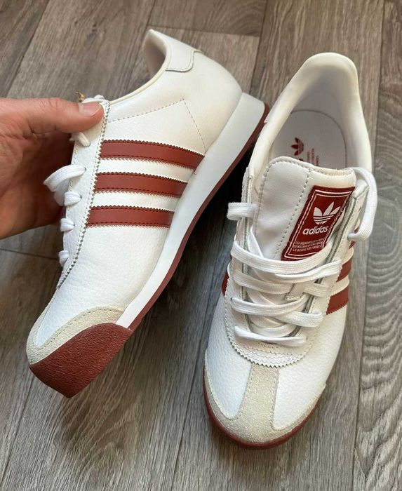 Продам Кроссовки 100% Оригинал Adidas
