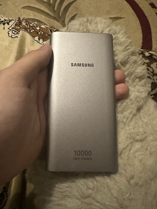 Повербанк Самсунг
