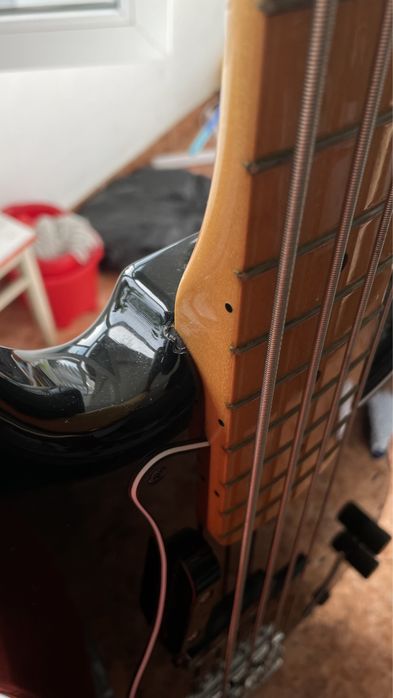 Fender pbass model roger waters