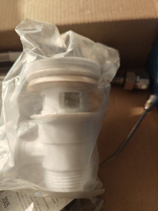 Смеситель на раковину