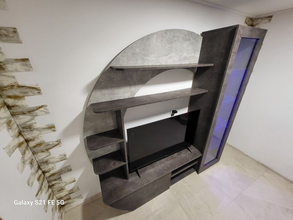 Секция с лед осветление